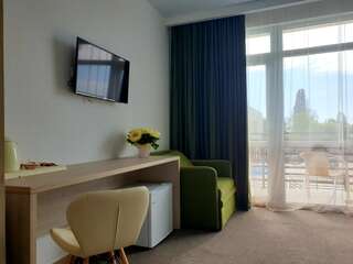 Отель Club Resort Hotel «OASIS» Алахадзы Улучшенный двухместный номер с 1 кроватью или 2 отдельными кроватями-7