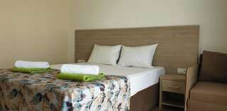 Отель Club Resort Hotel «OASIS» Алахадзы Стандартный двухместный номер с 1 кроватью или 2 отдельными кроватями-18